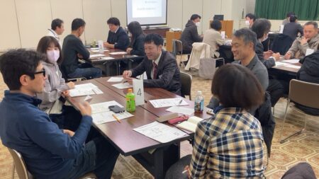 第２回親学び講座を開催（12月4日）