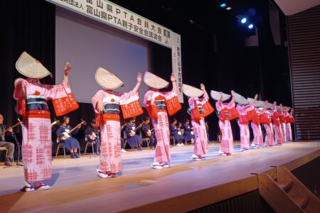 おわら風の盆　　富山市立八尾中学校郷土芸能部の皆さん